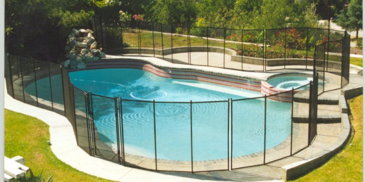 Pool-Safety-Fence-Ideas-Installing-Pool-Safety-Fence-Around-With