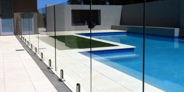 Frameless Glass pool Fencing Perth